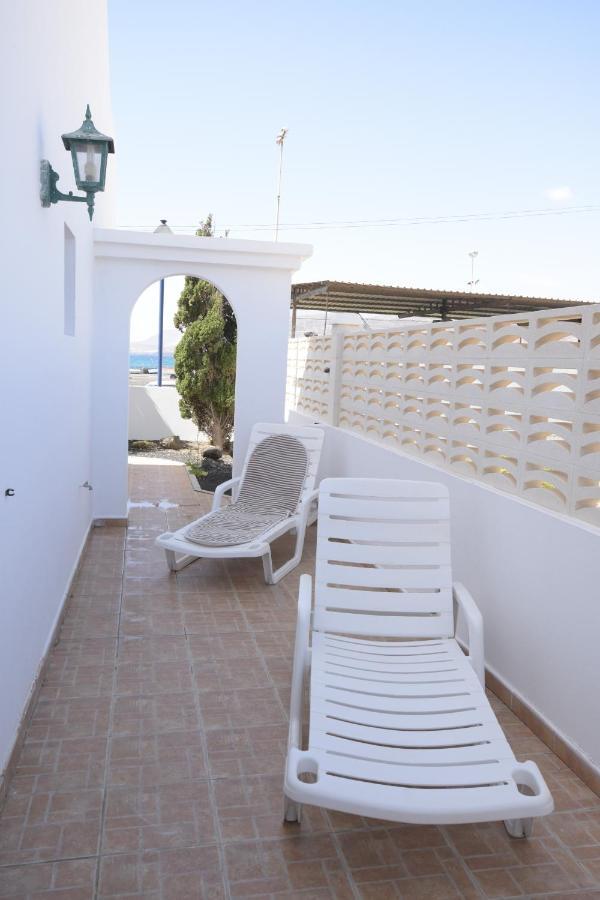 Marysol 1 Apartment With Terrace Close To The Sea Punta Mujeres Exterior photo